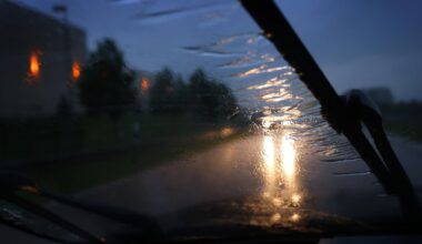 Neun Autos in Wolfenbüttel beschädigt – zwei Verdächtige identifiziert