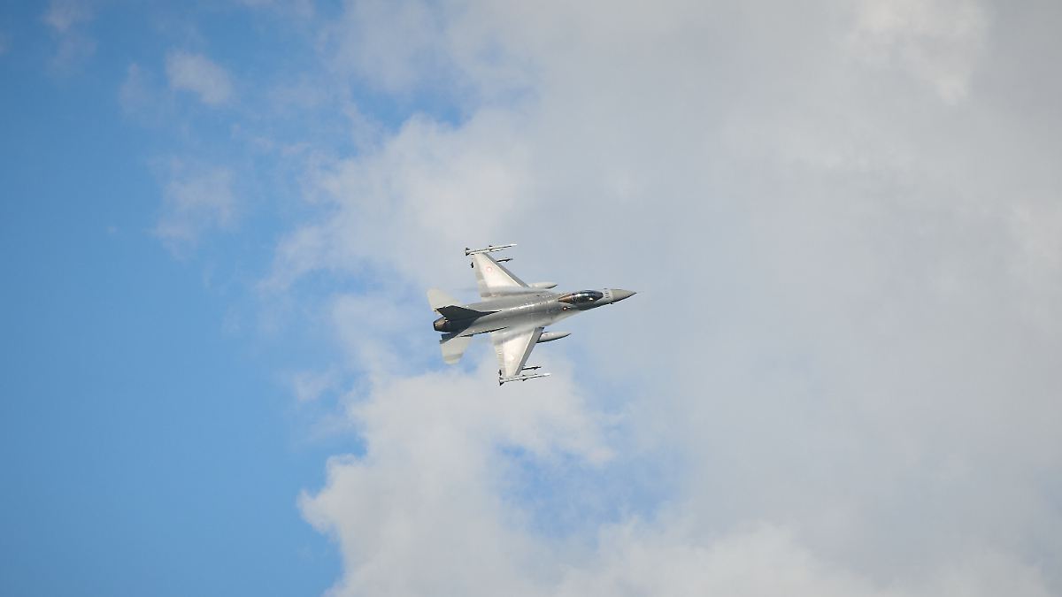 Informationen für Russland?: Ukrainischer Major soll westliche Kampfjets ausspioniert haben