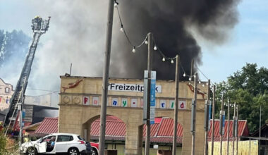 Brand im Freizeitpark Funny-World in Kappel-Grafenhausen ohne Verletzte überstanden - Kappel-Grafenhausen