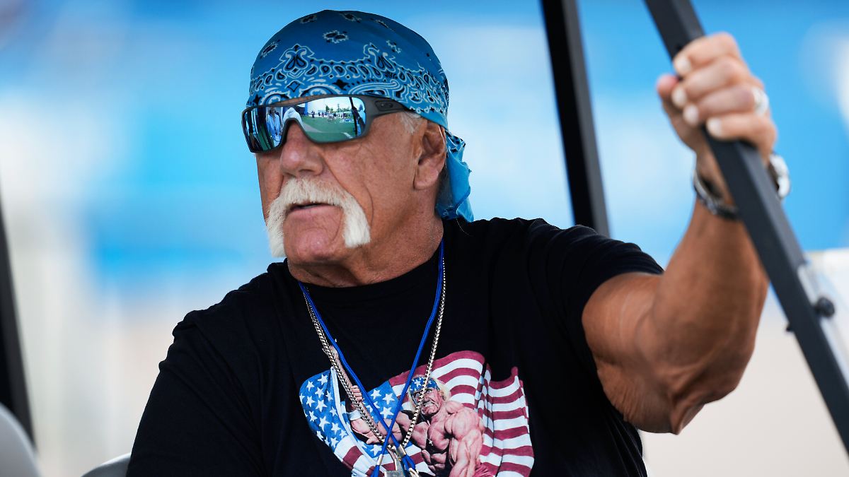 Gescheiterte Wiederbelebung: Ersthelfer kämpften 30 Minuten um Hulk Hogans Leben