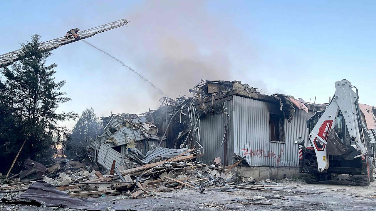 Putin greift Ukraine mit 500-Kilo-Bombe an: Tote und Verletzte | Politik