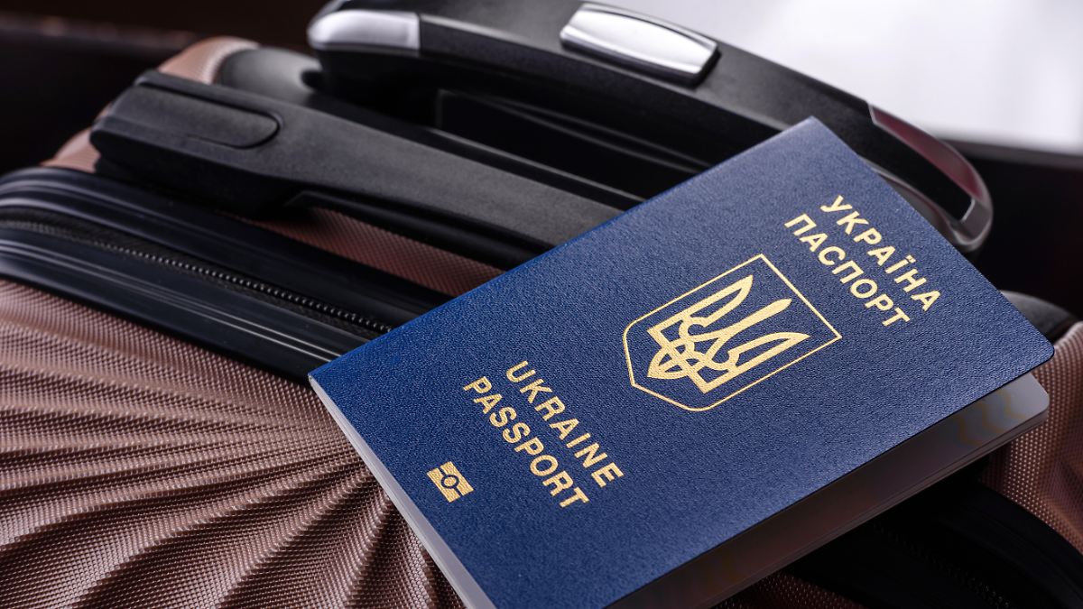 Einsparung beim Bürgergeld?: CSU: Wehrfähige Ukrainer sollen arbeiten oder Land verlassen