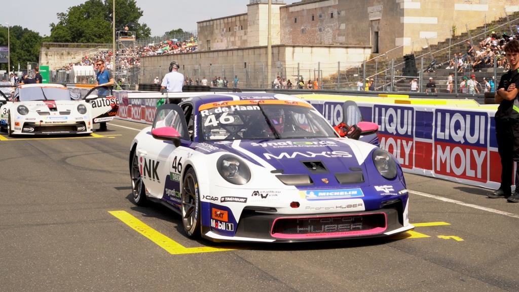 Ein niederbayerischer Rennstall beim Porsche Carrera Cup in Nürnberg