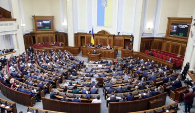 Ukraine News: Parlament stimmt für Rücknahme von Korruptionsgesetz - Politik