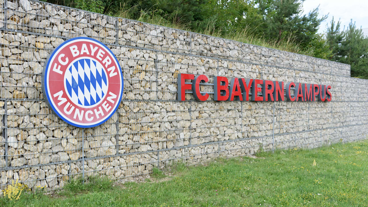 FC Bayern: Geheime Namen! Mitarbeiter verrät Scouting-Liste bei WhatsApp | Sport
