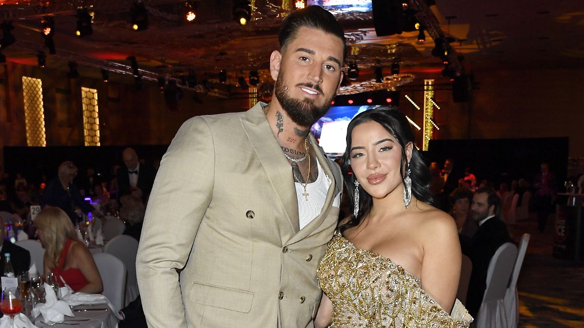Vorher noch schnell zum Arzt: Leyla Lahouar und Mike Heiter heiraten am Samstag