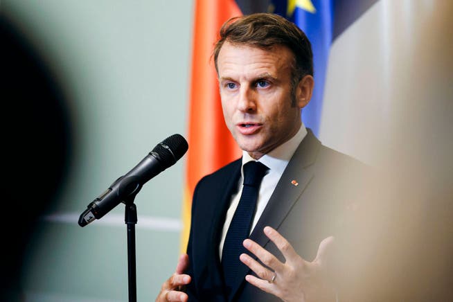 Der französische Präsident Emmanuel Macron vor einem Treffen mit dem deutschen Bundeskanzler Friedrich Merz am Mittwoch in Berlin.