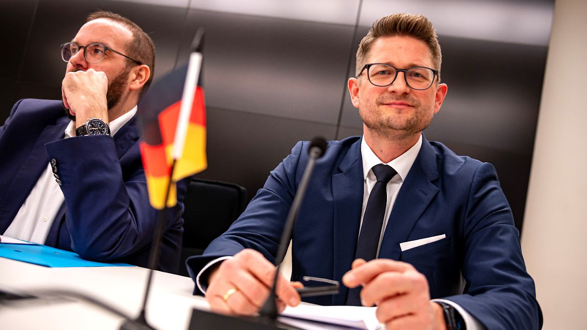 Extremismus-Einstufung: AfD Brandenburg zieht Eilantrag gegen Verfassungsschutz zurück