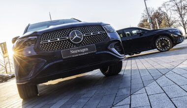 Erster Betrieb ist übernommen: Verkauf der Mercedes-Autohäuser startet