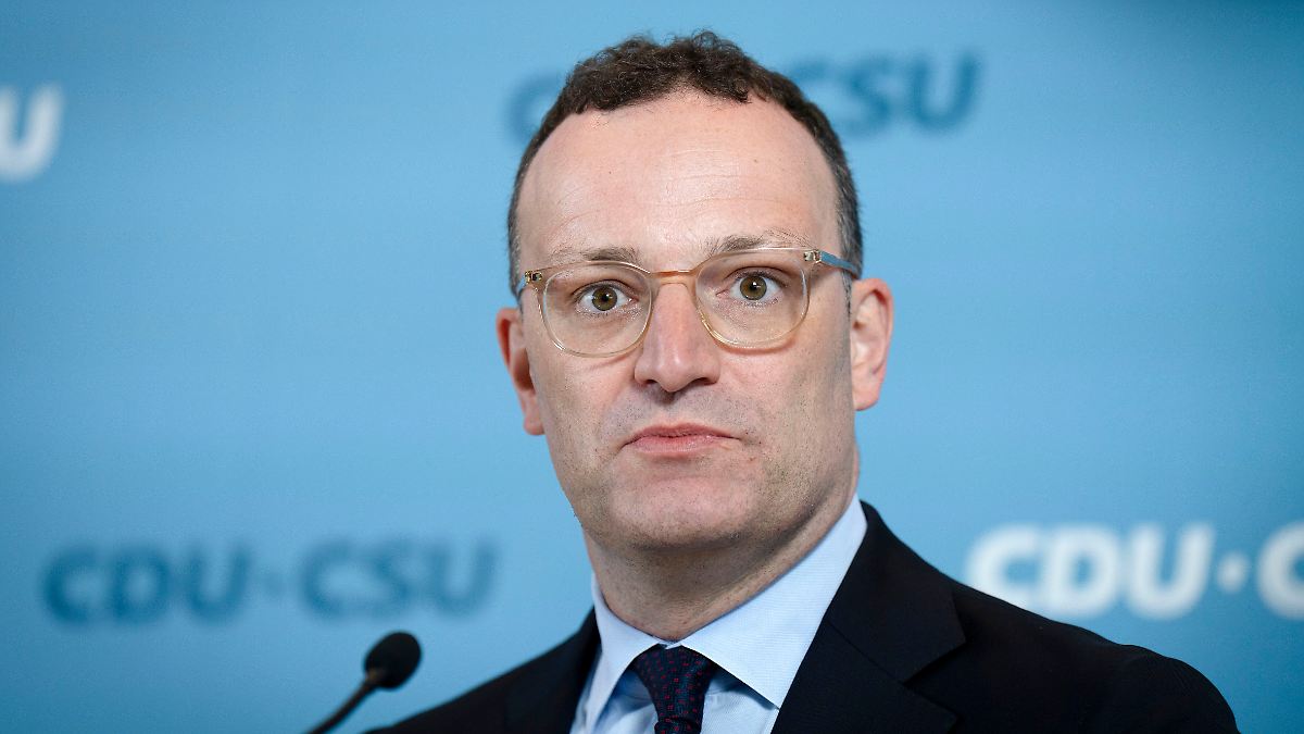 Ungeschwärzter Bericht liegt vor: Spahn soll bei Maskengeschäften Bedarf nicht geprüft haben