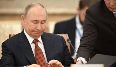 "Ich fühlte mich nicht bereit": Putin gibt sich in Erinnerungen äußerst bescheiden