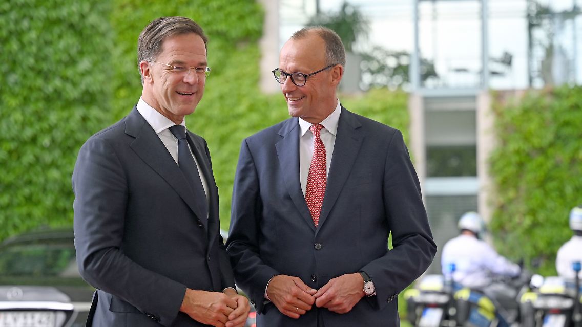 Nato-Generalsekretär Mark Rutte kam gestern zum Festakt nach Berlin.