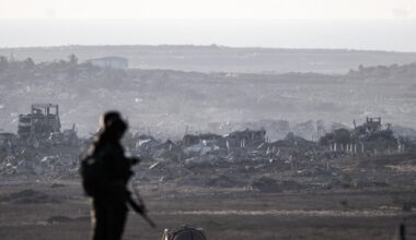 "Dringliche Bitte" an Merz: Mehr als 150 Künstler fordern Waffenstopp für Israel