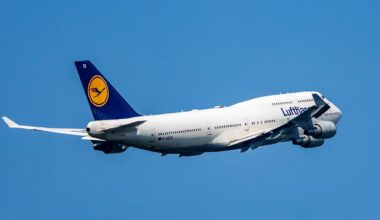 Mit 368 Passagieren: Lufthansa-Flug dreht nach Start in Frankfurt um | Regional