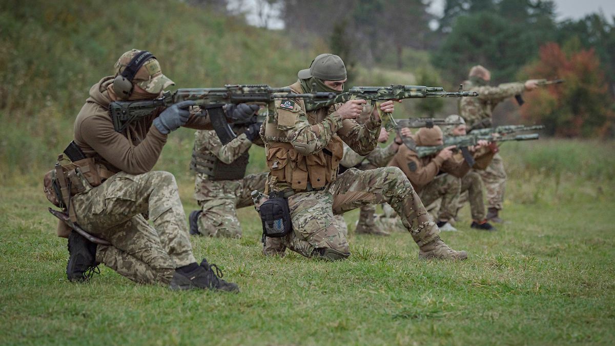Zwischenfall auf Übungsplatz: Ukrainischer Rekrut tötet zwei Militärausbilder