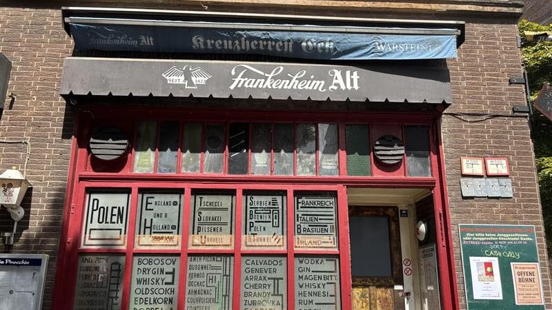 Düsseldorfer Altstadt: Deutsche Kult-Kneipe vor dem Aus | Regional