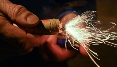 Böller in Bottrop auf fahrendes Auto geworfen