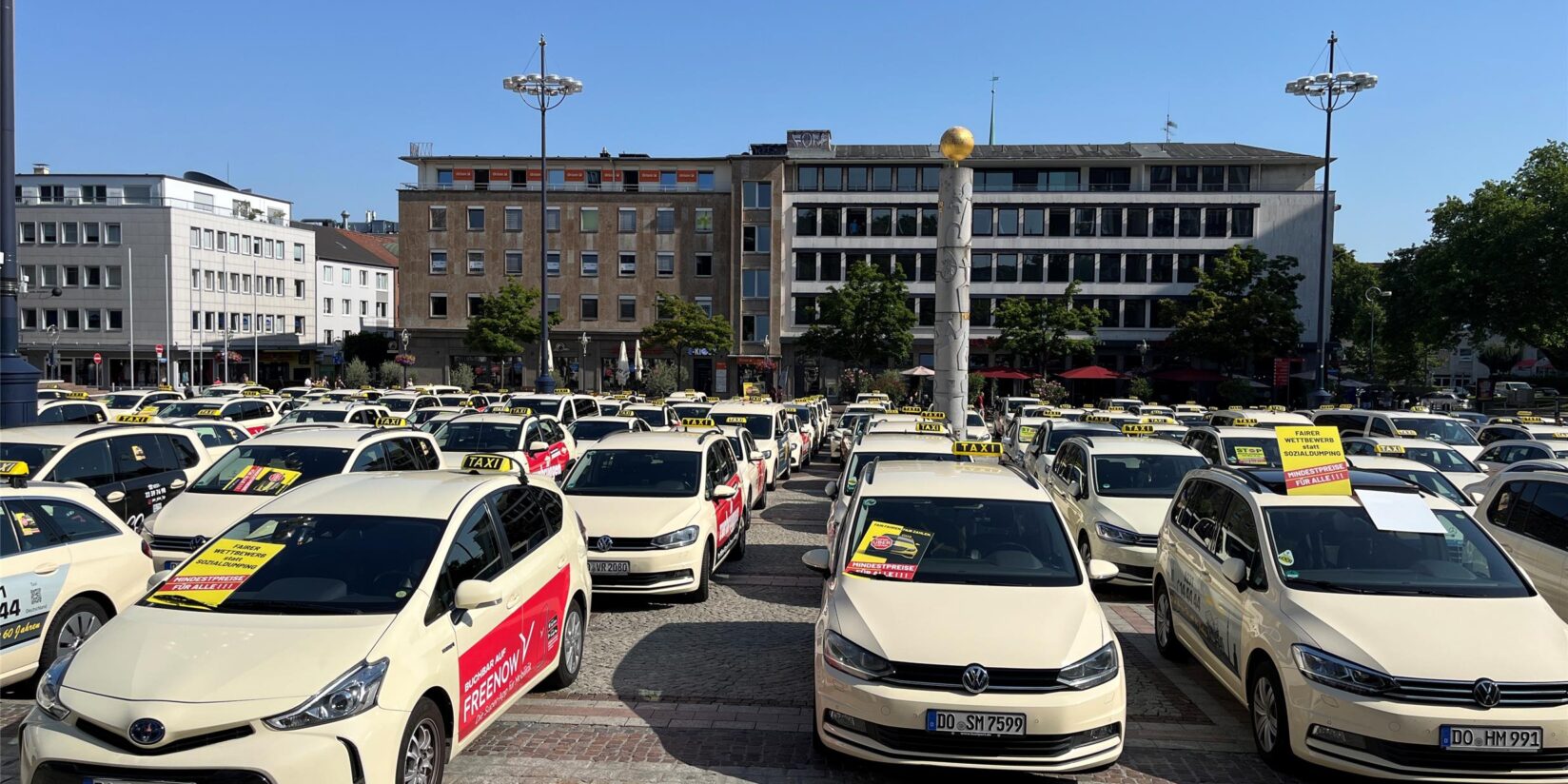 Massenhaft Taxis in Dortmunds Innenstadt: Demo sorgte für Staus