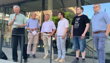 Bürger fühlen Politikern auf den Zahn