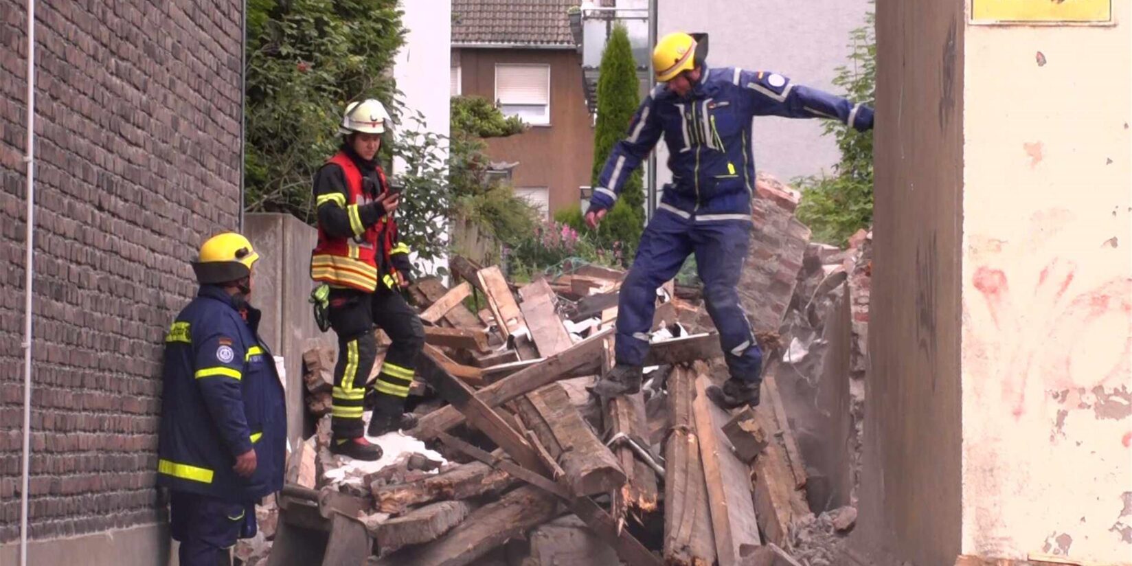 Bauingenieur meldete Bauordnungsamt Gefahr an der B235