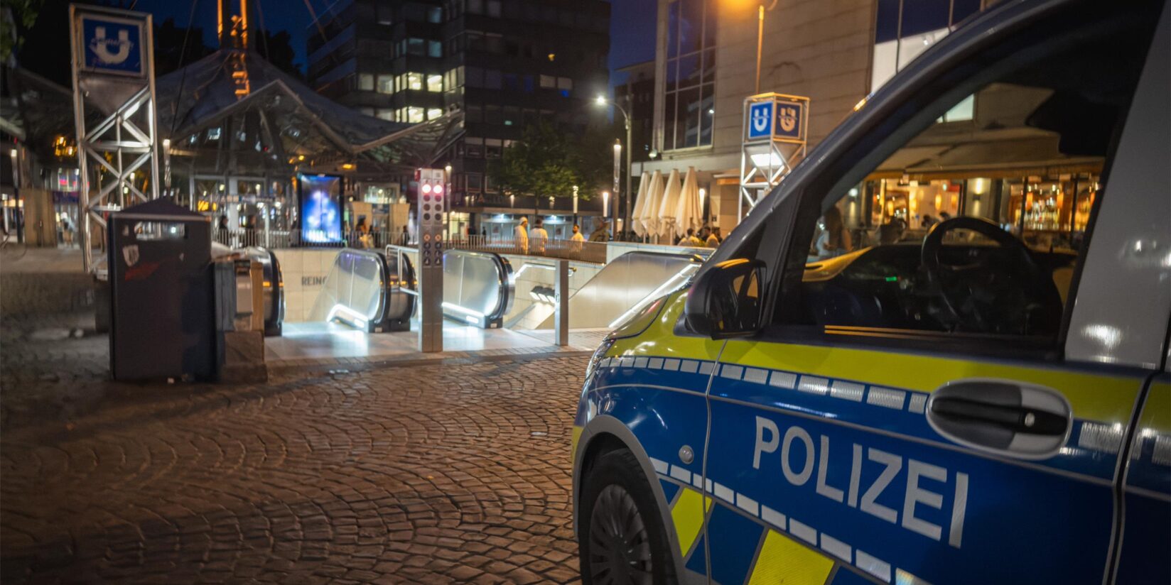 Polizeieinsatz an der Reinoldikirche nach Auseinandersetzung in U-Bahn-Station