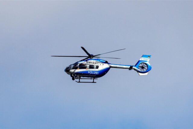 Ein Polizeihubschrauber