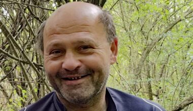 Thomas (60) lebt seit acht Jahren im Wald in Dortmund