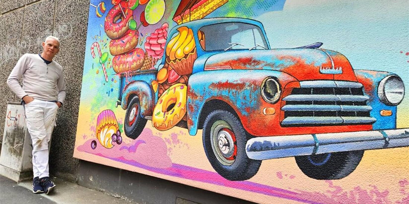 Neues Wand-Kunstwerk an der Harkortstraße vollendet