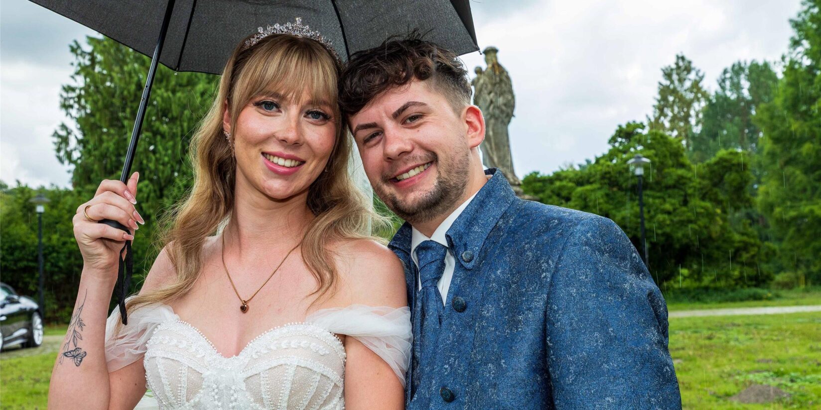 Isabel und Niklas von Holten heiraten im Wasserschloss