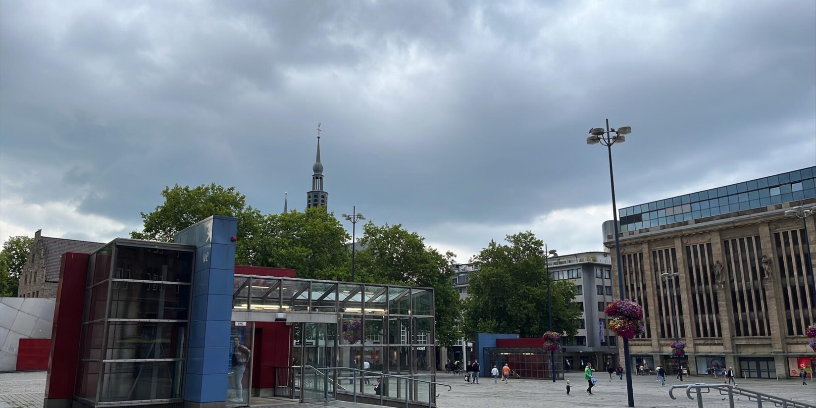 Warnung vor starkem Gewitter in Dortmund am Donnerstag