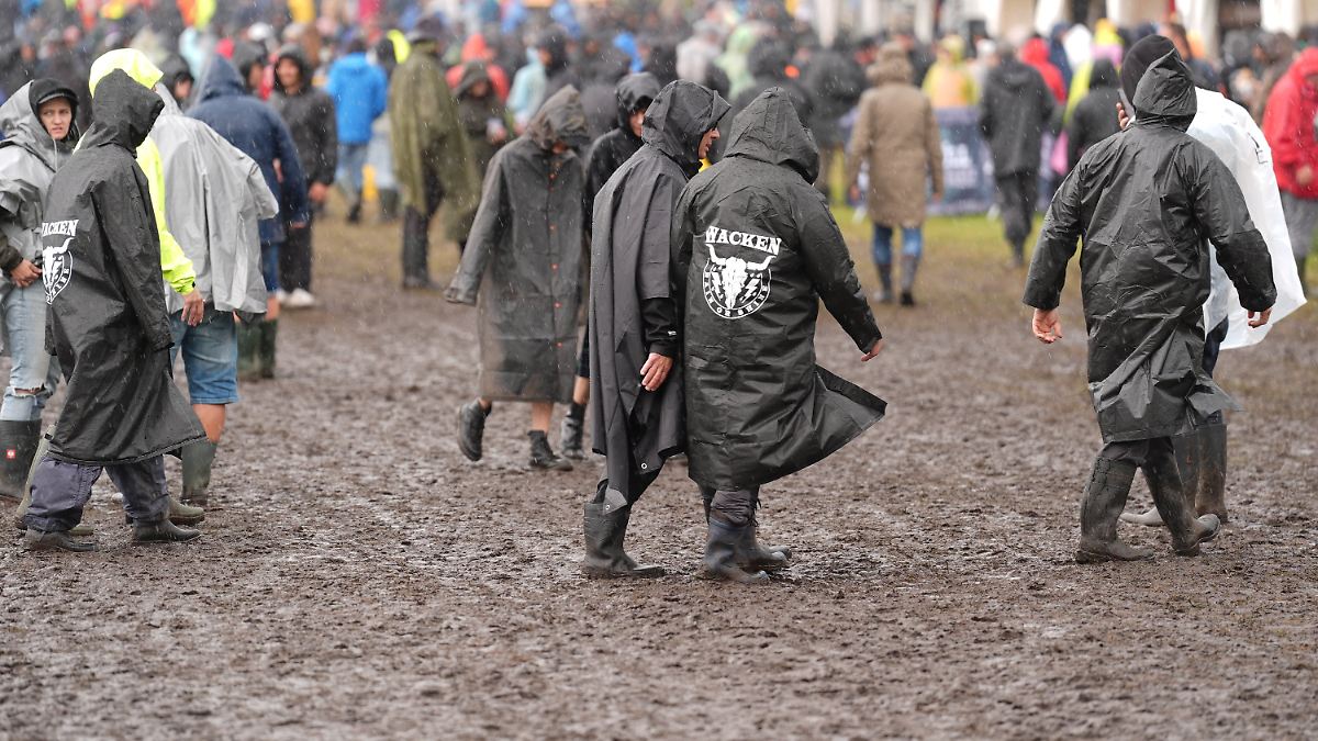Wacken 2025: Festival säuft schon am ersten Tag ab