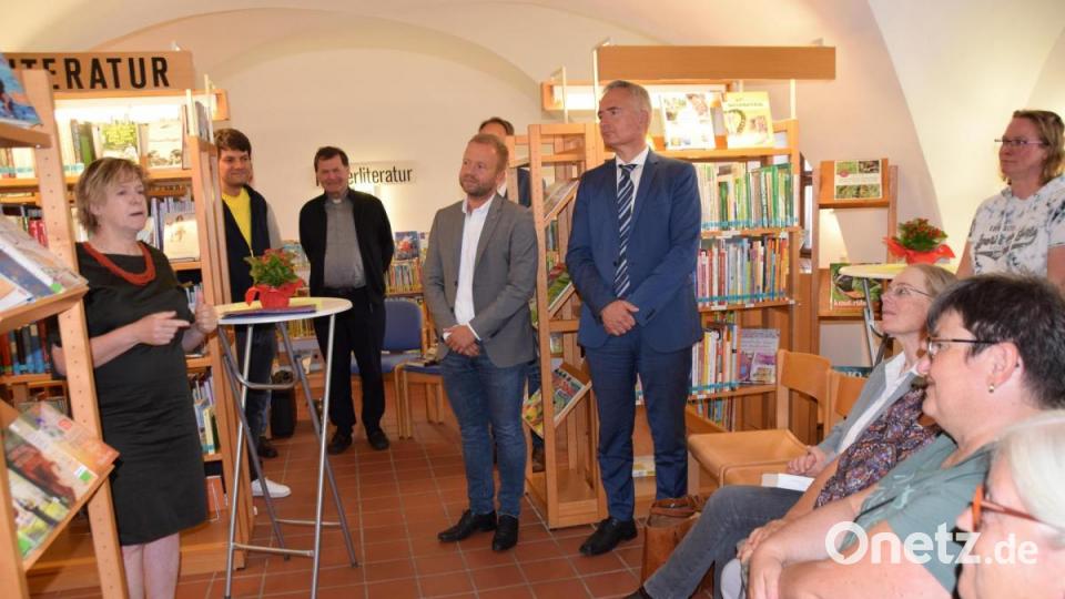 50-jähriges Jubiläum der Gemeindebücherei Königstein gefeiert