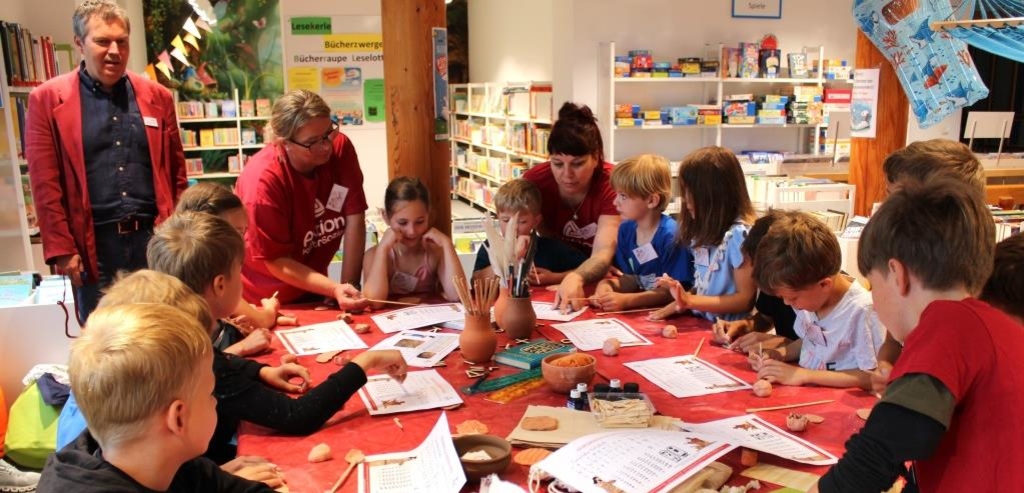 Marktbücherei Lappersdorf stellt Ferienprogramm vor