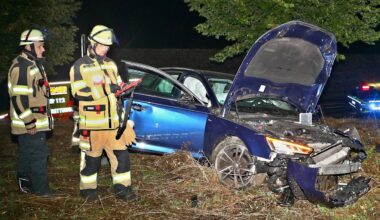 Stuttgart: Teenager crasht Audi nach Polizei-Verfolgung | Regional