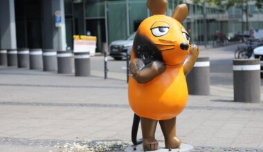 Brandanschlag auf die Maus in Köln: Ermittlungen laufen - Panorama