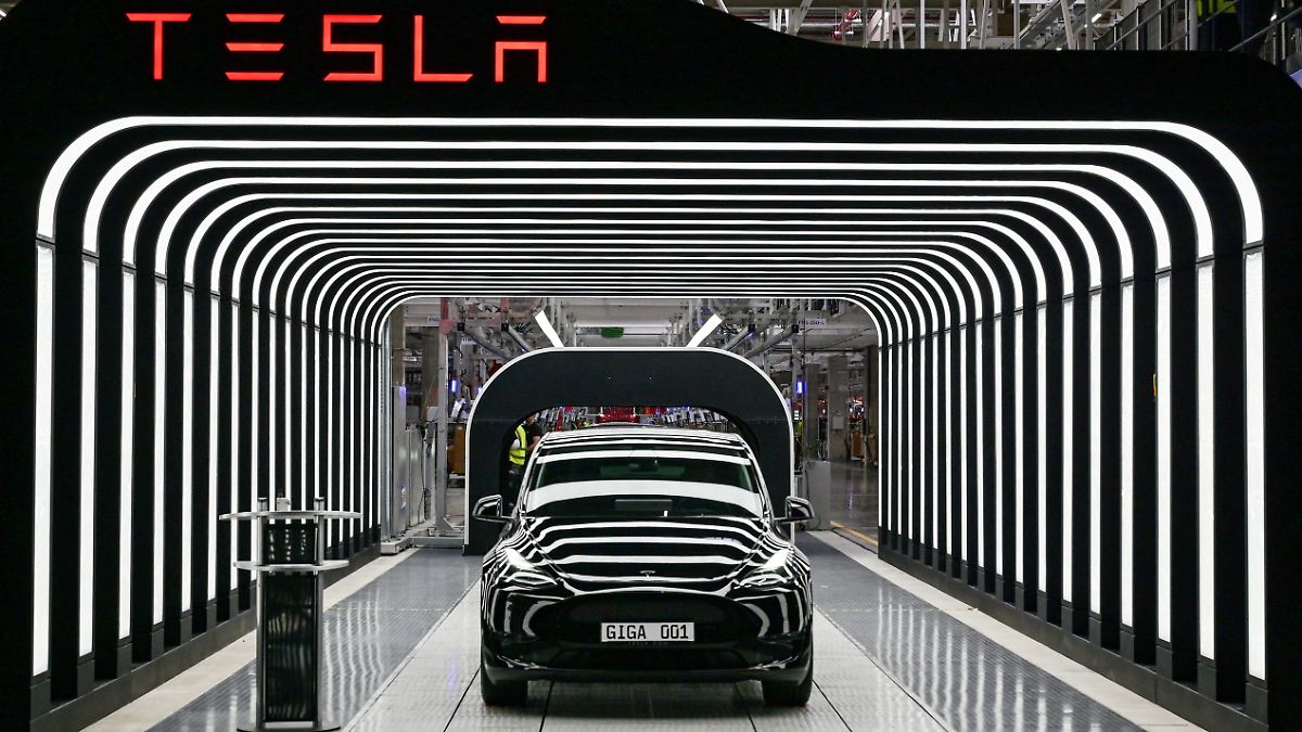 Absatz erneut gesunken: Tesla meldet Umsatzeinbruch
