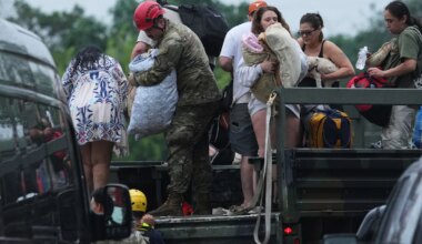 Mindestens 24 Tote bei Hochwasser in den USA - 20 Kinder eines Sommercamps vermisst - Panorama