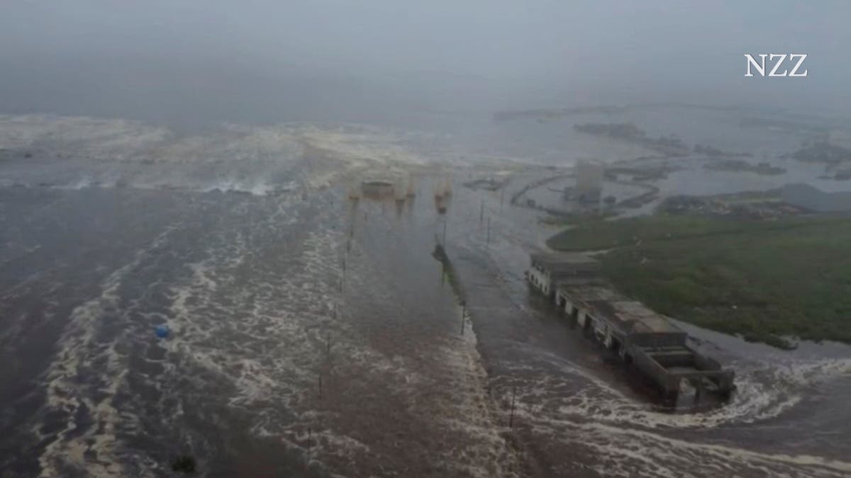 Schweres Erdbeben vor Russland löst Tsunami-Warnungen aus