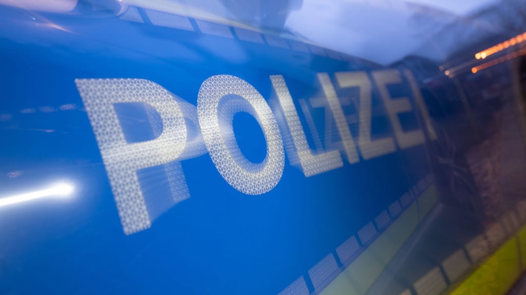 Angreifer verletzt 39-Jährigen mit Messer