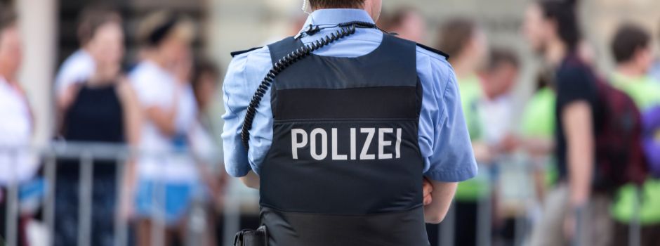 Betrunkener greift Wiesbadener Polizisten an – sie wollten ihm eigentlich helfen