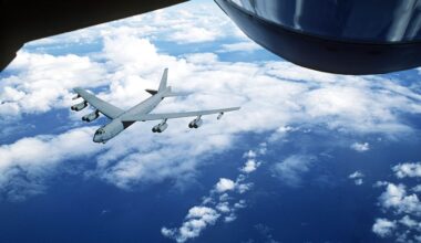Beinahe-Kollision mit B-52: „Aggressives Manöver“ rettet 76 Passagiere | News