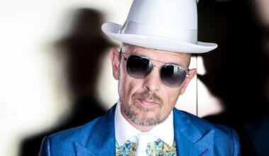 Jan Delay spricht in "Grand Prix of Europe" einen Papageien