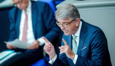Gegen AfD-Kritik: Wolfram Weimer verteidigt Bauhaus-Architektur