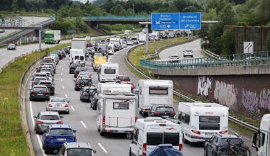 Niedersachsen & Bremen: Ferien in NRW - ADAC erwartet volle Straßen im Nordwesten