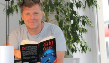 Rüdiger Fröhlich mit Thriller „Gib Gas!“ bei den Tennisfreunden Budenheim am 10. Juli - sensor Magazin