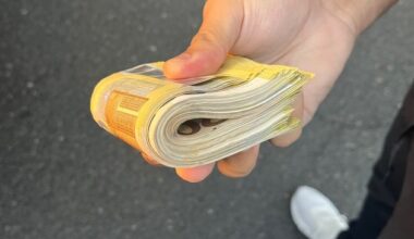 POL-DU: Hamborn: Bargeld unbekannter Herkunft sichergestellt