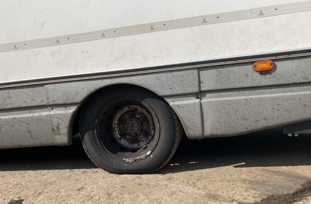 POL-BO: 129 Prozent Überladung: Polizei stoppt polnischen Lkw