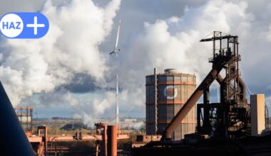 Salzgitter AG korrigiert Prognose für 2025 nach unten Umsatz sinkt um halbe Milliarde Euro