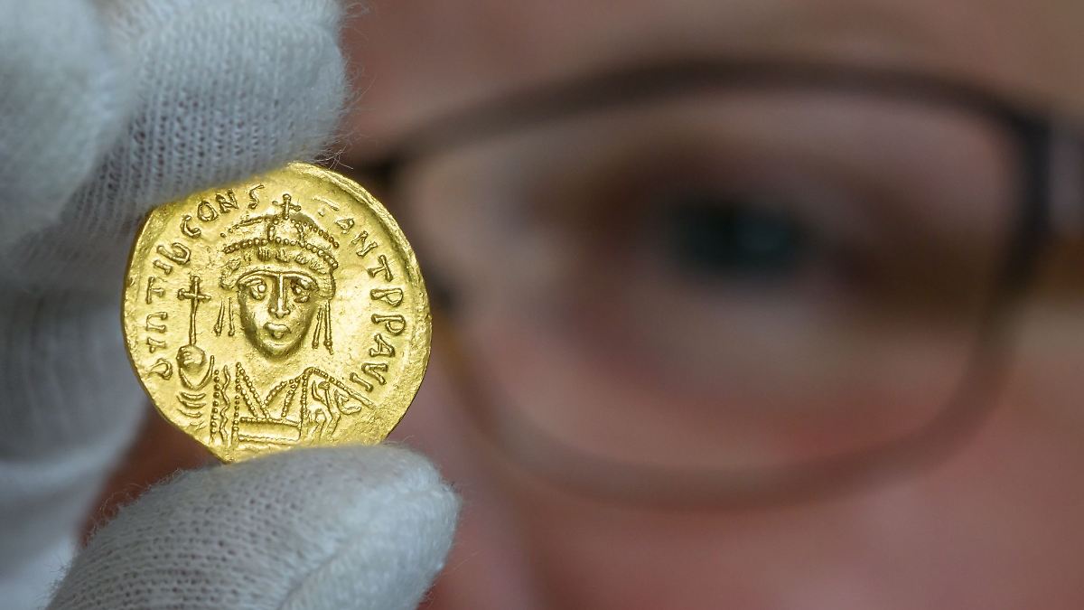 Berlin & Brandenburg: Goldschatz von Biesenbrow: Museum bekommt neue Exponate