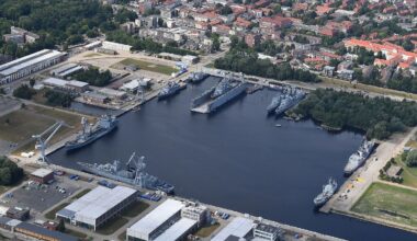 Niedersachsen & Bremen: Drohnen über Marinearsenal - Polizei ermittelt Verdächtige